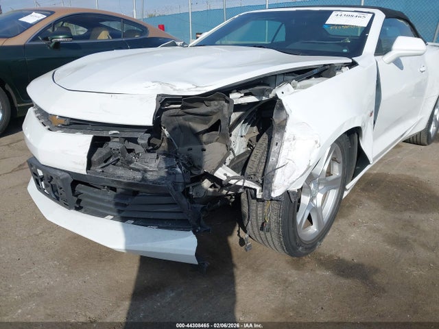 2018 CHEVROLET CAMARO 1G1FB3DX5J0118228 Photo 5