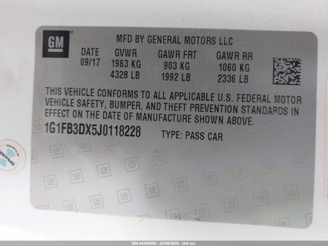 2018 CHEVROLET CAMARO 1G1FB3DX5J0118228 Photo 8