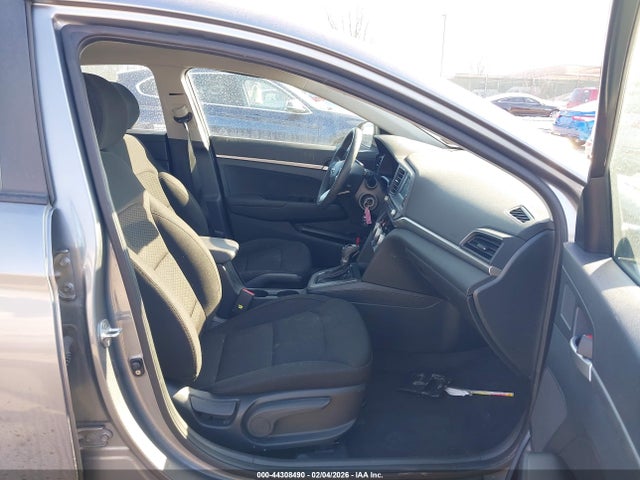 KMHD74LF6KU791890 Hyundai ELANTRA SE
