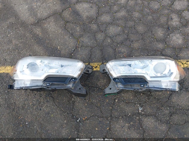 3TMDZ5BN1PM152146 Toyota Tacoma Sr5 V6