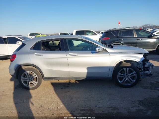 2019 Mercedes-benz Gla 250 მანქანა იყიდება აუქციონზე, vin: WDCTG4EB3KU003510, აუქციონის ნომერი: 44308548