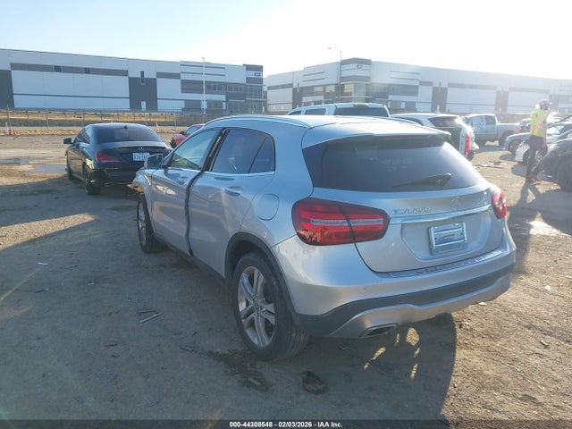 2019 Mercedes-benz Gla 250 მანქანა იყიდება აუქციონზე, vin: WDCTG4EB3KU003510, აუქციონის ნომერი: 44308548