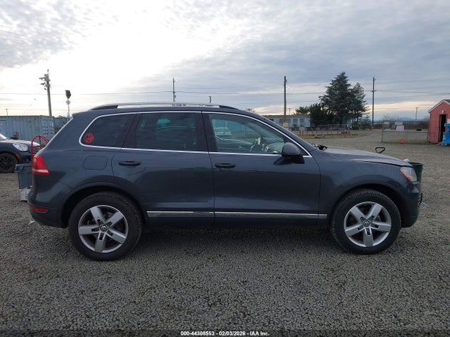 2012 Volkswagen Touareg Vr6 Lux მანქანა იყიდება აუქციონზე, vin: WVGEF9BP4CD006623, აუქციონის ნომერი: 44308553