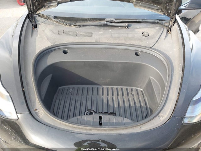 2021 TESLA MODEL 3 5YJ3E1EB1MF085548 Photo 9