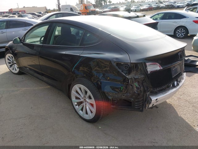2021 TESLA MODEL 3 5YJ3E1EB1MF085548 Photo 2