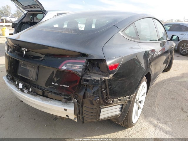 2021 TESLA MODEL 3 5YJ3E1EB1MF085548 Photo 5