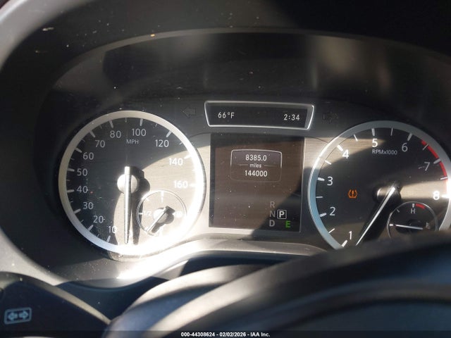 SJKCH5CP0HA026452 Infiniti Qx30 Premium