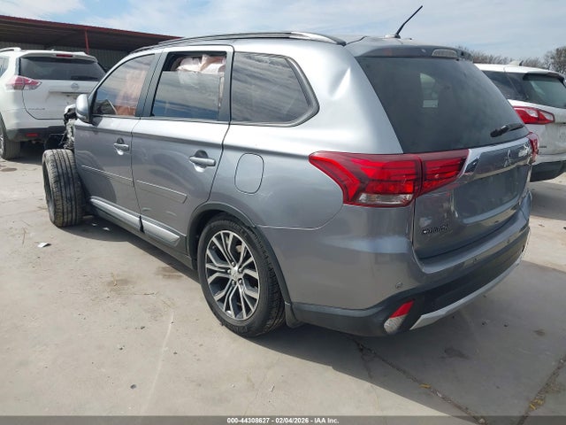 2016 MITSUBISHI OUTLANDER JA4AD3A3XGZ013339 Photo 2