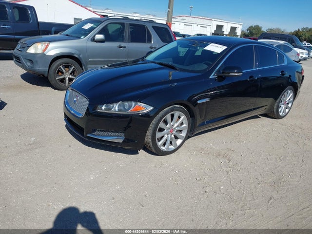 2014 JAGUAR XF SAJWA0EX1E8U18140 Photo 1