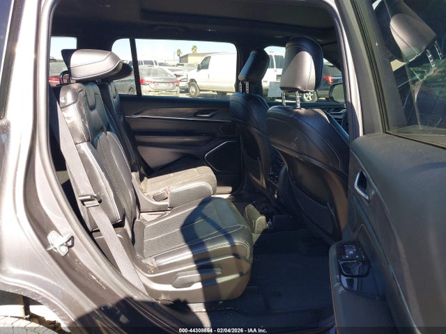 1C4RJKDG9P8736020 Jeep Grand Cherokee L Overland 4x4