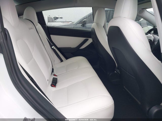 Продажа на аукционе авто 2018 Tesla Model 3 Long Range/mid Range, vin: 5YJ3E1EA7JF155394, номер лота: 44308677