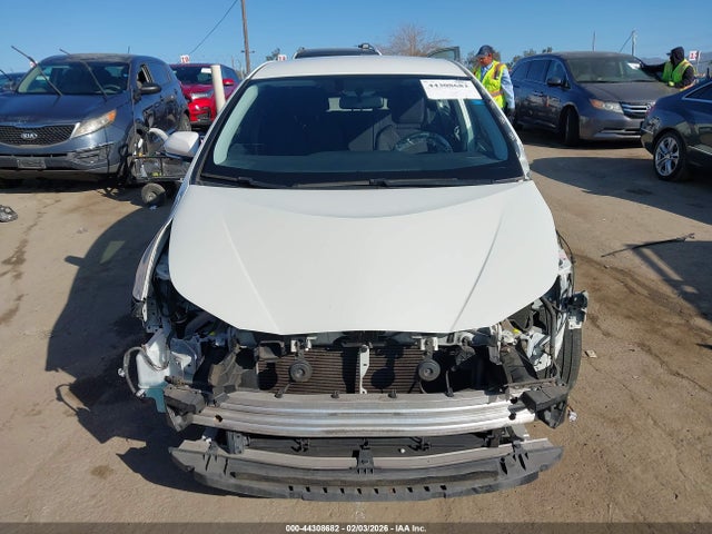 JTDKARFU4G3022578 Toyota Prius Three