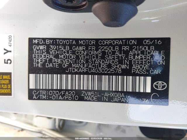 JTDKARFU4G3022578 Toyota Prius Three