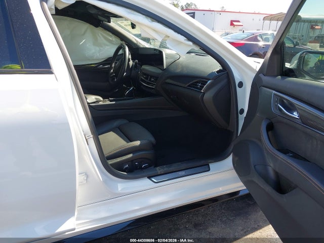 2025 CADILLAC CT5 1G6DP5RK8S0100920 Photo 4