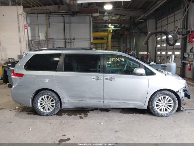 5TDYK3DC0ES492908 Toyota Sienna Xle V6 8 Passenger