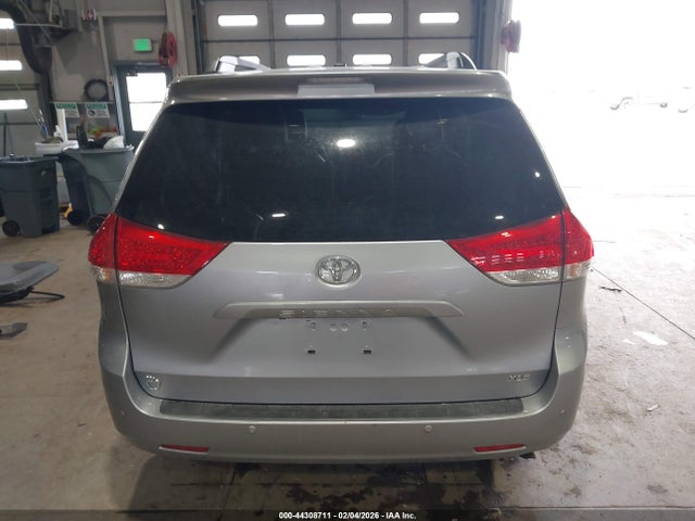 5TDYK3DC0ES492908 Toyota Sienna Xle V6 8 Passenger