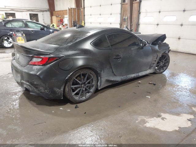 2024 TOYOTA GR86 JF1ZNBE15R8760001 Photo 3