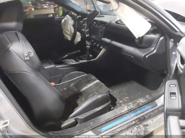 2024 TOYOTA GR86 JF1ZNBE15R8760001 Photo 4