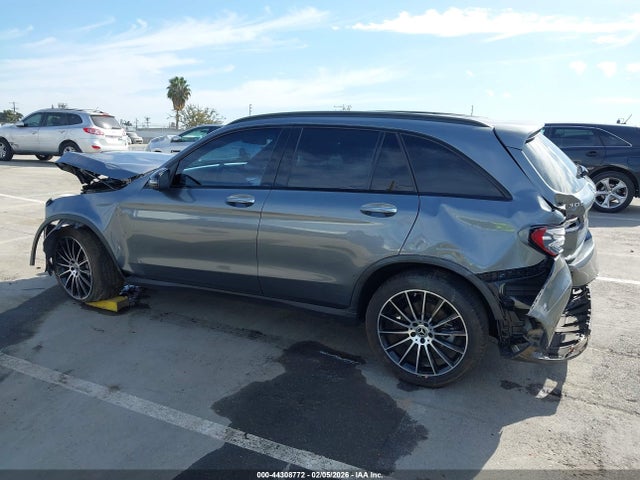 WDC0G4JB8JV089317 Mercedes-Benz GLC 300