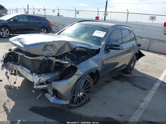 WDC0G4JB8JV089317 Mercedes-Benz GLC 300