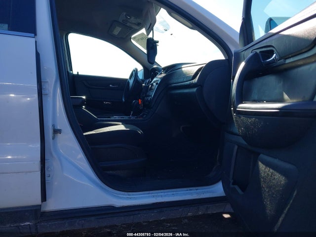 1GNKVHKDXHJ164829 Chevrolet Traverse 2lt