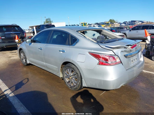 Nissan Altima 2.5 S 2015 1N4AL3AP5FC465458 Image 3