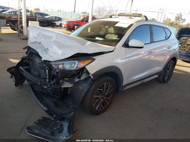 KM8J33AL5KU967037 Hyundai TUCSON SEL