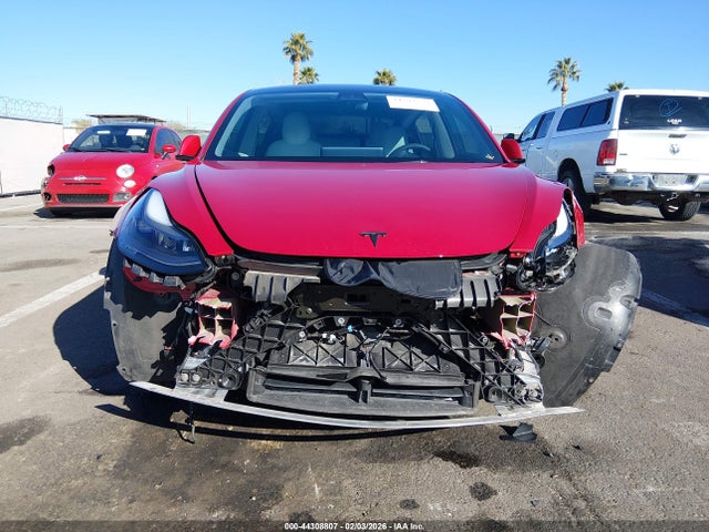 Tesla Model 3 Performance Dual Motor All-wheel Drive 2022 5YJ3E1EC3NF160888 Image 12