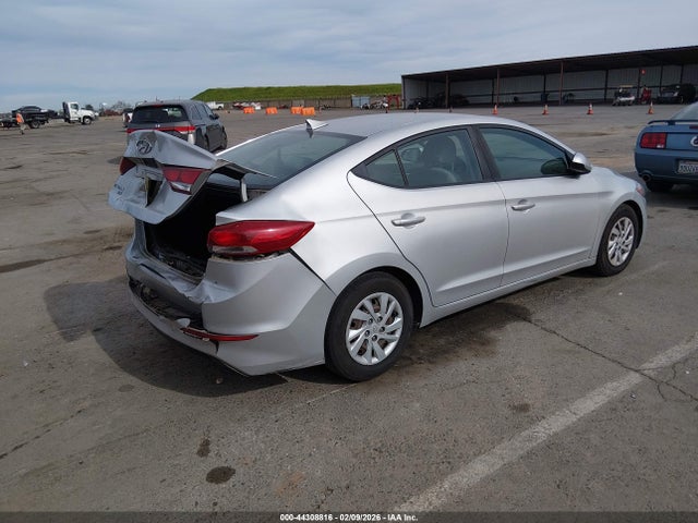 5NPD74LFXHH191087 Hyundai ELANTRA SE
