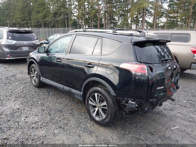 2T3RFREV9GW459418 Toyota Rav4 Xle