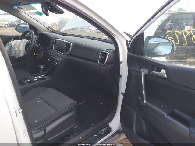 2021 KIA SPORTAGE KNDPMCAC8M7861159 Photo 4