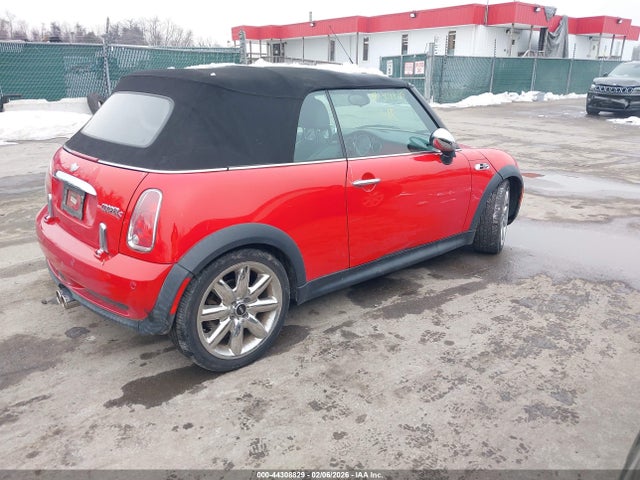 2006 MINI COOPER S WMWRH33566TK58018 Photo 3