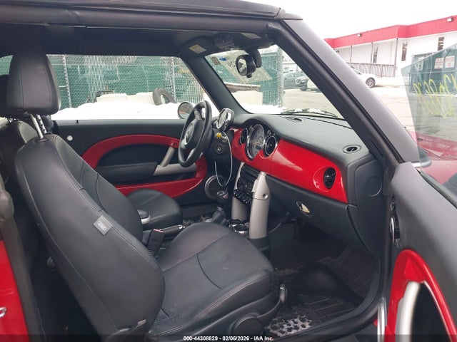 2006 MINI COOPER S WMWRH33566TK58018 Photo 4