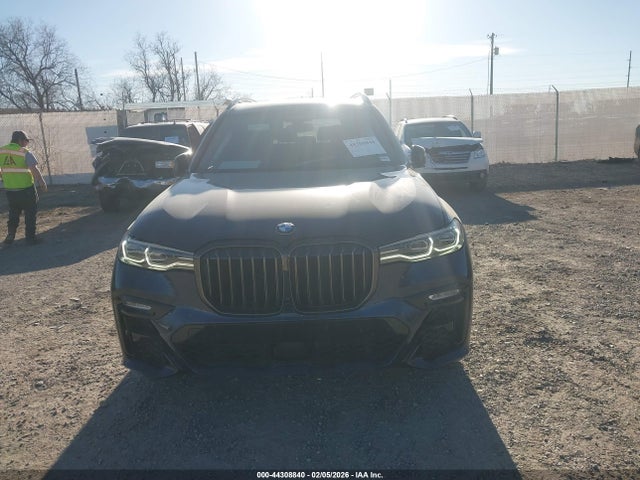 Продажа на аукционе авто 2022 Bmw X7 Xdrive40i, vin: 5UXCW2C08N9M85394, номер лота: 44308840