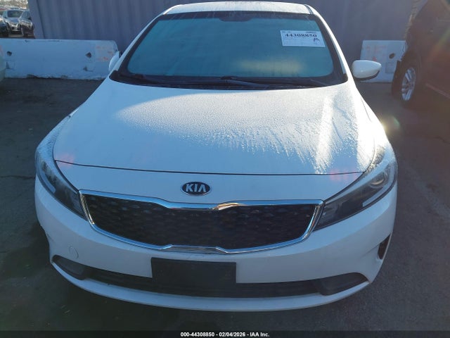 3KPFL4A77JE170921 KIA FORTE LX
