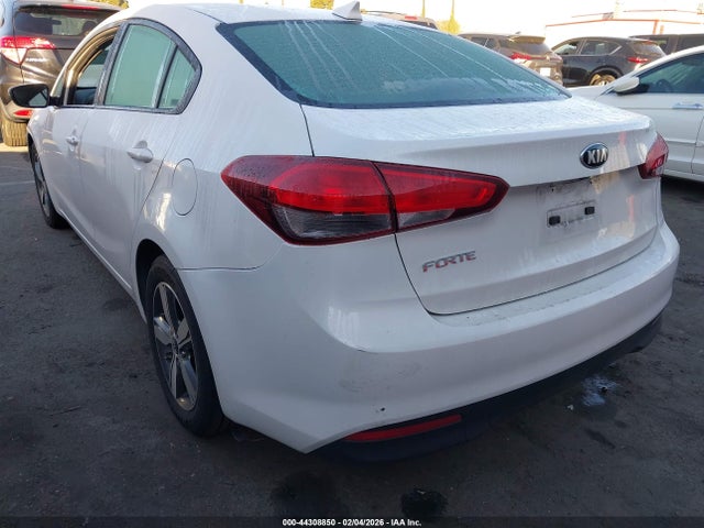 3KPFL4A77JE170921 KIA FORTE LX