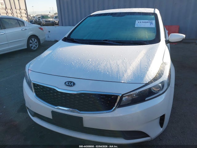 3KPFL4A77JE170921 KIA FORTE LX
