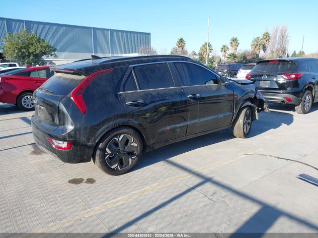 KNDCT3L19R5095149 KIA Niro Ev Wave