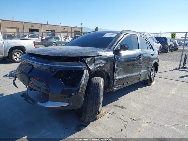 KNDCT3L19R5095149 KIA Niro Ev Wave