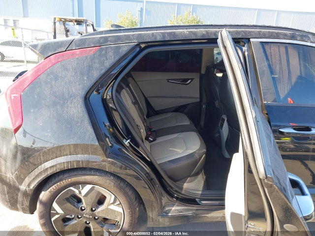 KNDCT3L19R5095149 KIA Niro Ev Wave