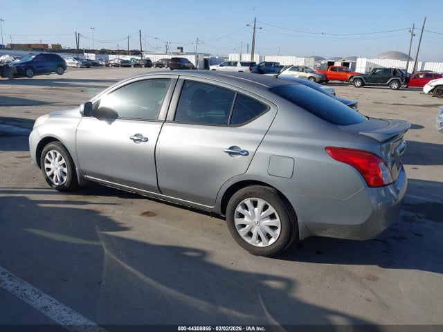 2013 Nissan Versa 1.6 Sv მანქანა იყიდება აუქციონზე, vin: 3N1CN7AP5DL871457, აუქციონის ნომერი: 44308865