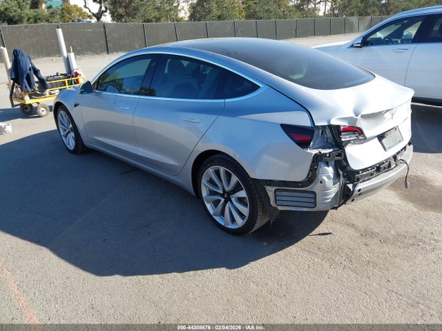 Продаж на аукціоні авто 2019 Tesla Model 3 Long Range/performance, vin: 5YJ3E1EB3KF192355, номер лоту: 44308876