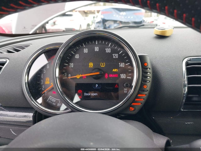 2017 MINI CLUBMAN WMWLU1C57H2F28276 Photo 6