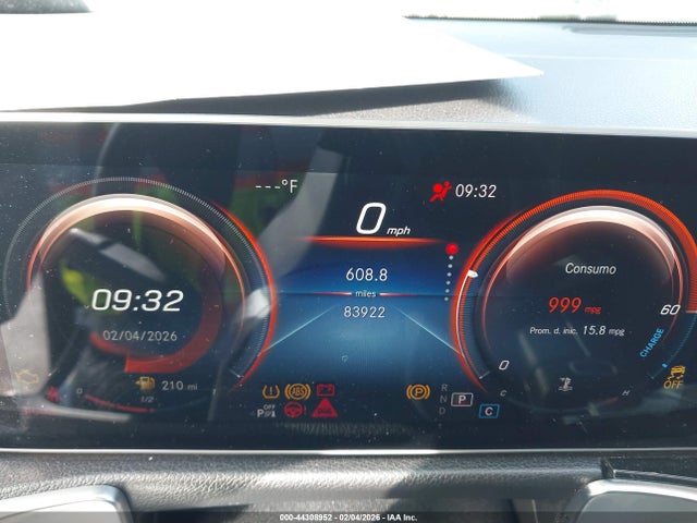 2021 Mercedes-benz Glb 250 მანქანა იყიდება აუქციონზე, vin: W1N4M4GB2MW092762, აუქციონის ნომერი: 44308952