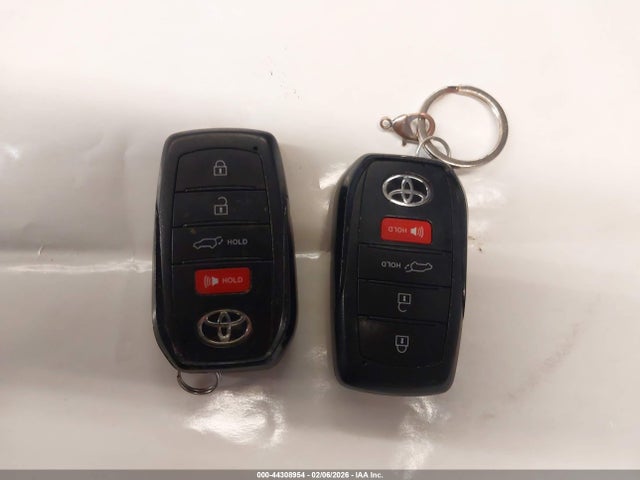 2024 TOYOTA VENZA JTEAAAAH1RJ160841 Photo 10