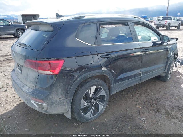 44308973 :رقم المزاد ، 3VVUX7B22RM071751 vin ، 2024 Volkswagen Taos 1.5t Se مزاد بيع
