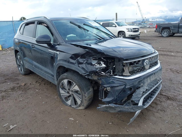 44308973 :رقم المزاد ، 3VVUX7B22RM071751 vin ، 2024 Volkswagen Taos 1.5t Se مزاد بيع