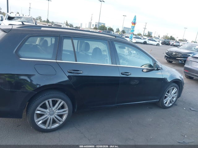 3VWC17AU3GM523859 Volkswagen Golf Sportwagen Tsi Limited Edition