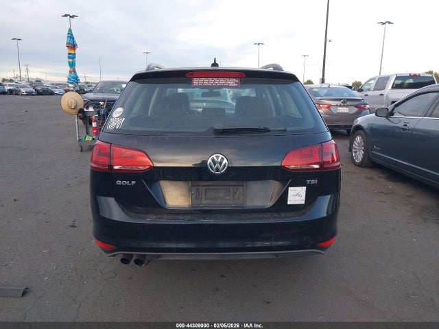 3VWC17AU3GM523859 Volkswagen Golf Sportwagen Tsi Limited Edition