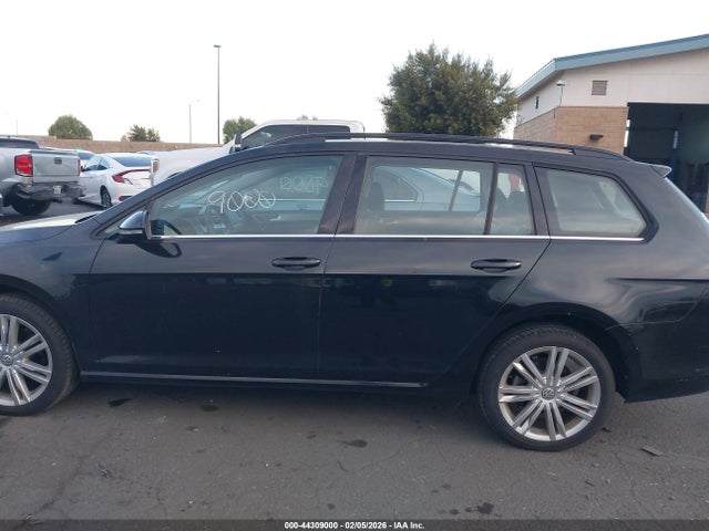 3VWC17AU3GM523859 Volkswagen Golf Sportwagen Tsi Limited Edition